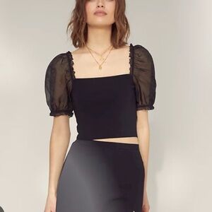 Aritzia Wilfred // Sheer Sleeve Top